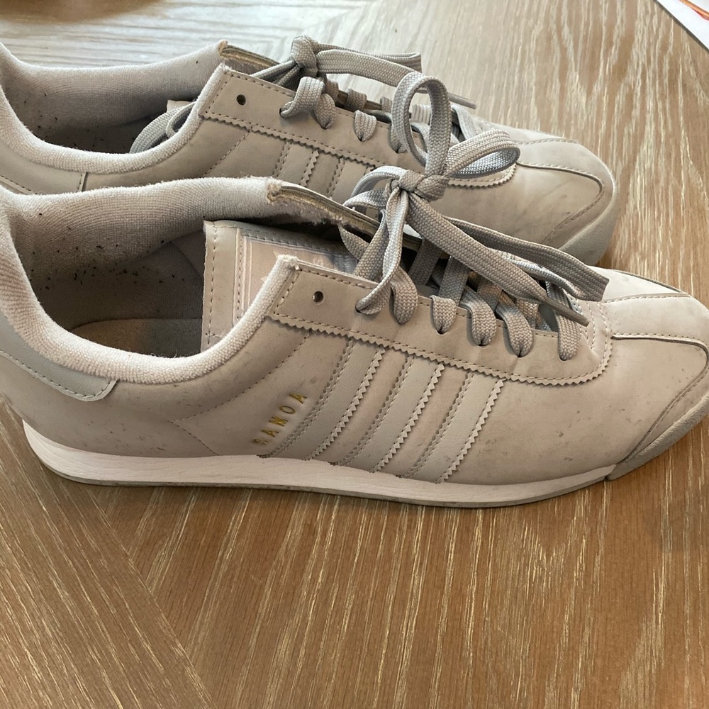 Adidas Samoa 9 1/2